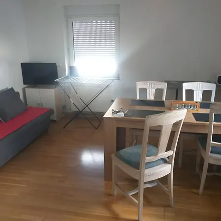 Monteurwohnung In Pfalz Apartment