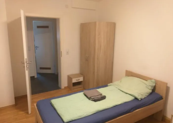 Monteurwohnung In Pfalz アパート *